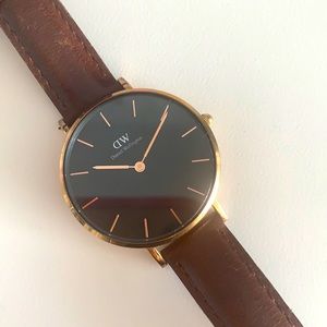Daniel Wellington 31mm Watch *Needs Battery*